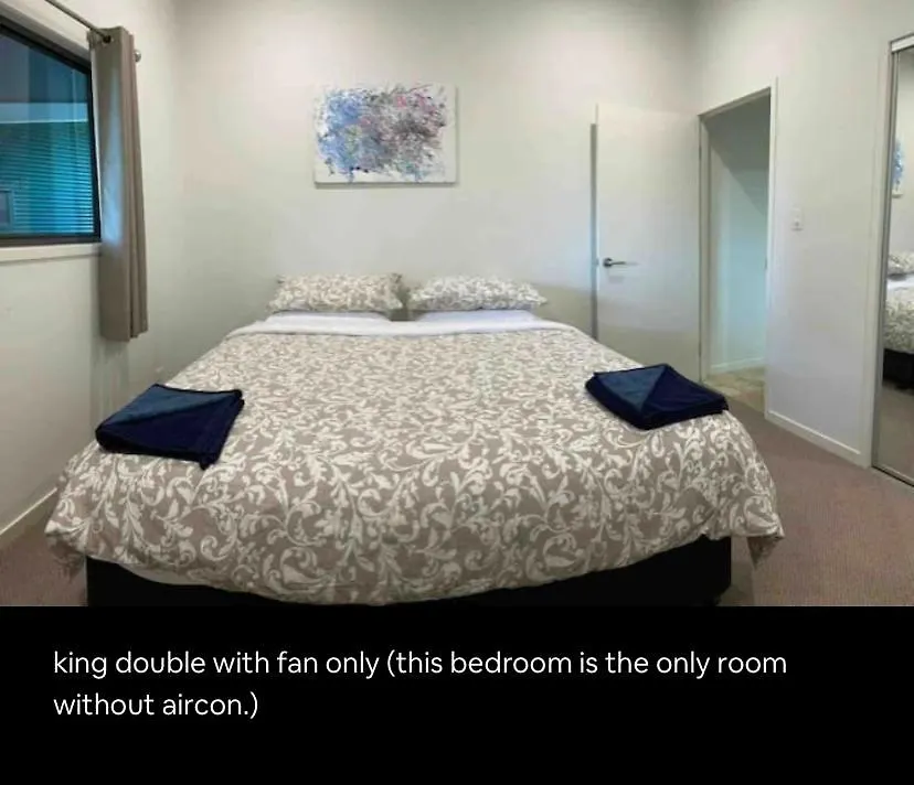 Apartment Dezen Accomodation Palmview